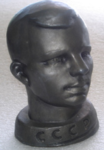 # sscp097 Yuri Gagarin metal bust from 60's